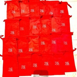 LOT of 24 UNO DE 50 Dust Covers